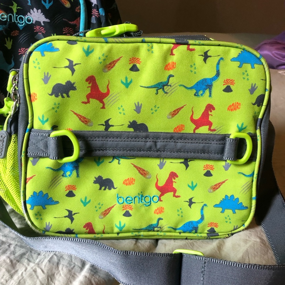 Bentgo Dinosaur Backpack and Lunch Bag Set - Picture 4 of 5